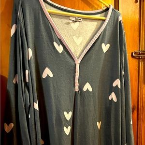 Lot of 2 plus sized nightgowns for. Valentine’s Day size 3x plus